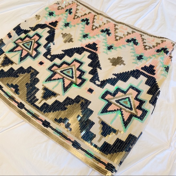 EXPRESS Sequin Mini Skirt - XS - Picture 2 of 3